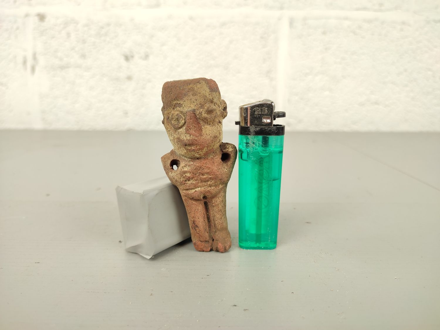 Antique pre-Columbian statue