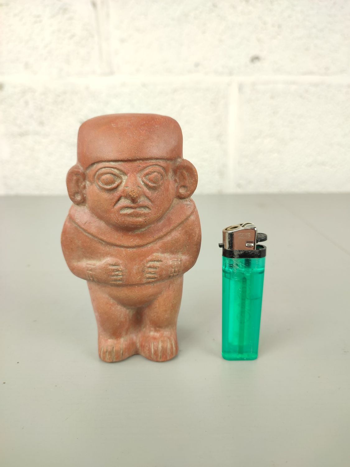 Antique Moche figurine from Peru (100-800 a.d.)