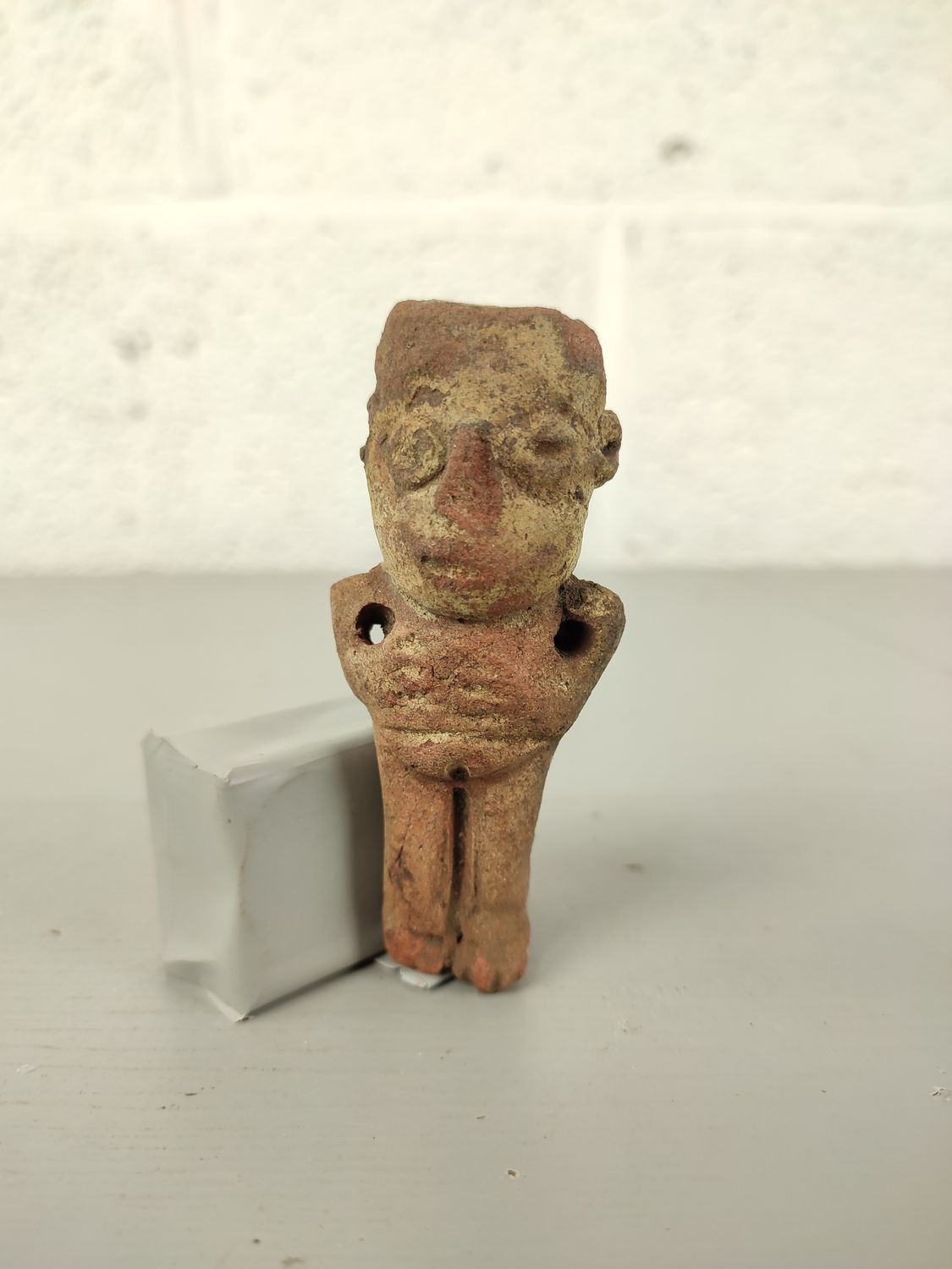 Antique pre-Columbian statue