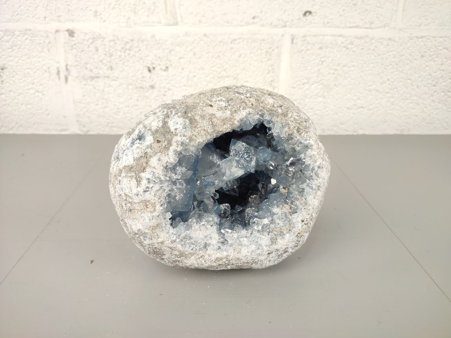 Large Celestite geode