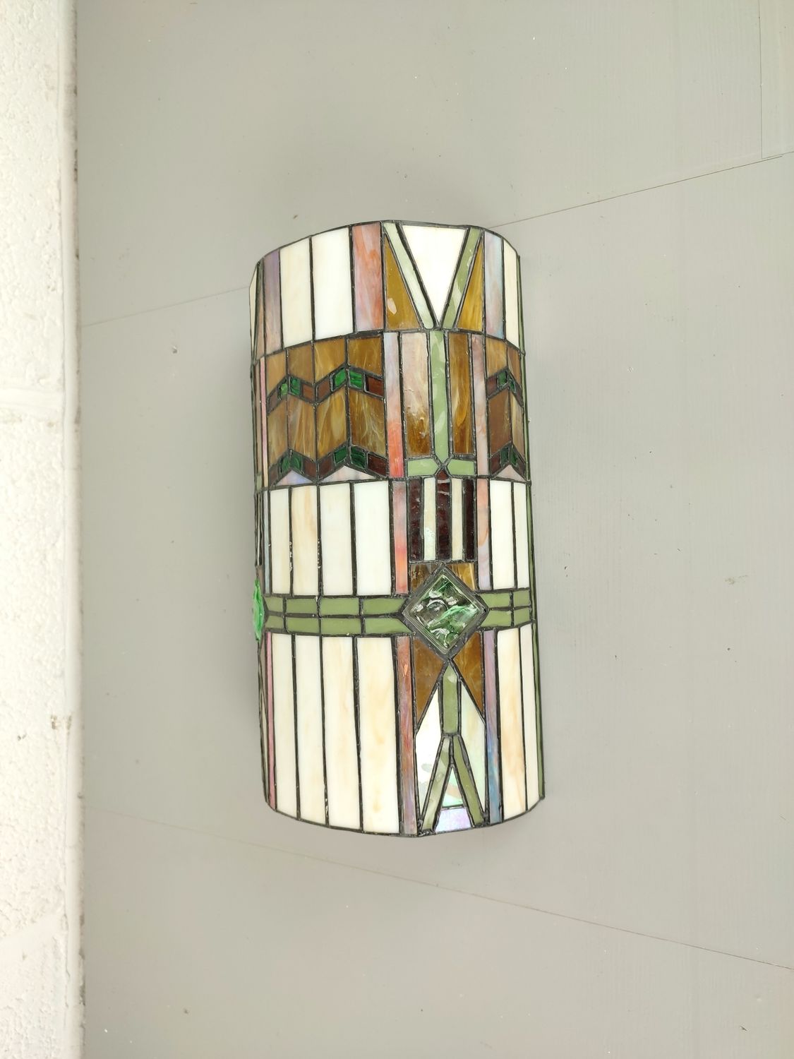 Tiffany style wall light