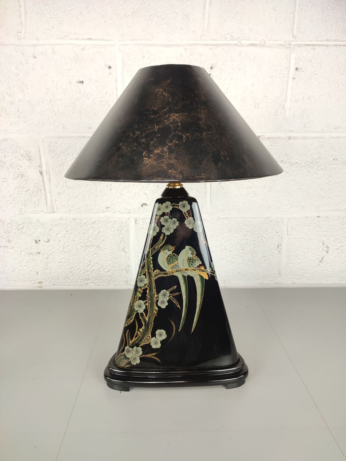 Chinese lacquered table lamp