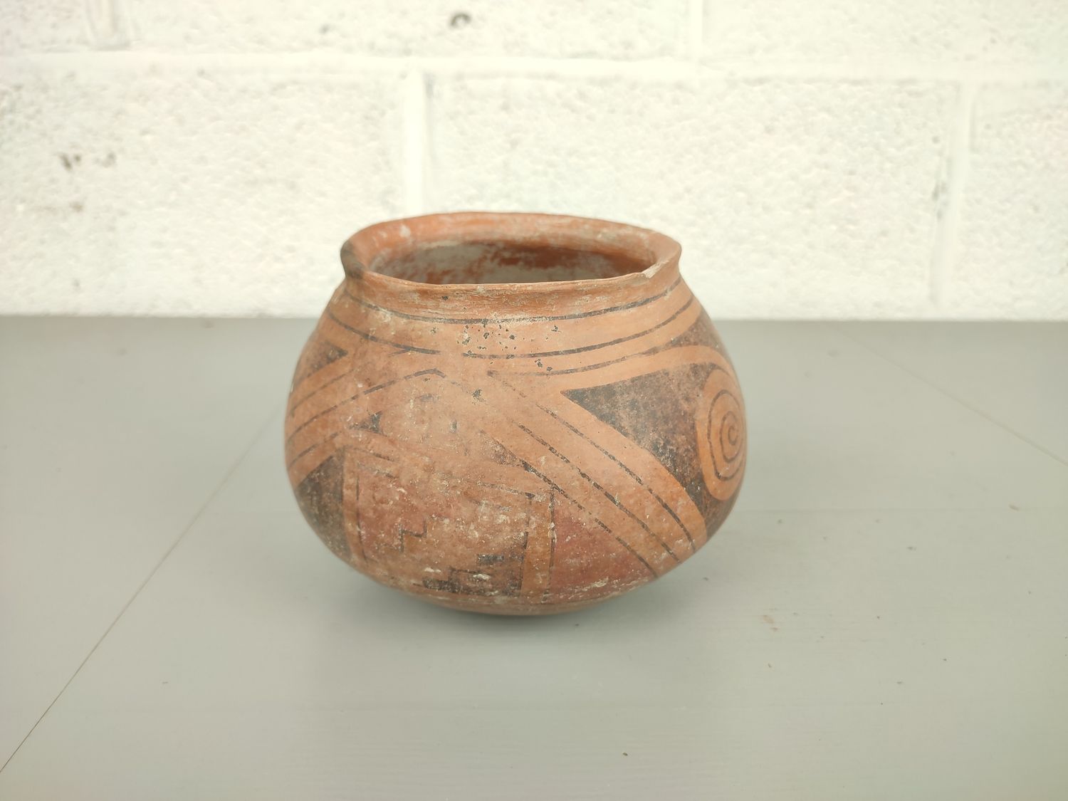 Antique Casas Grandes pot Mexico (1130 AD - 1450 AD)