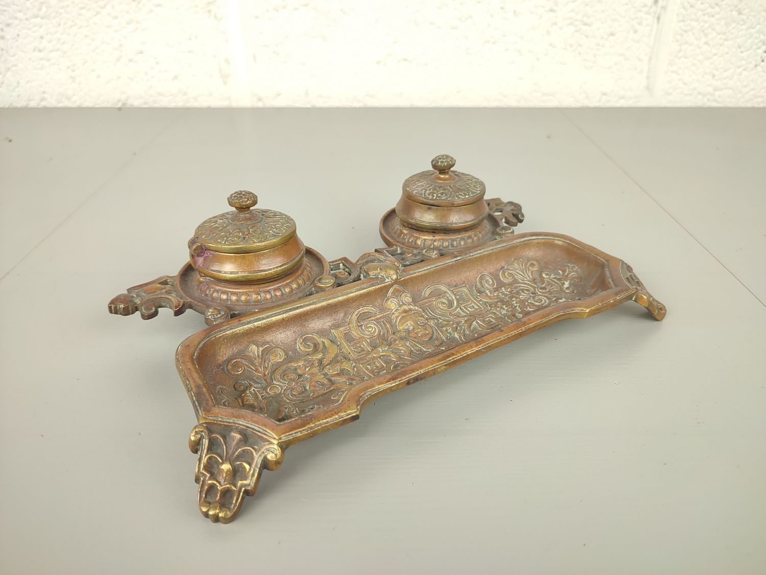 Bronze inkstand