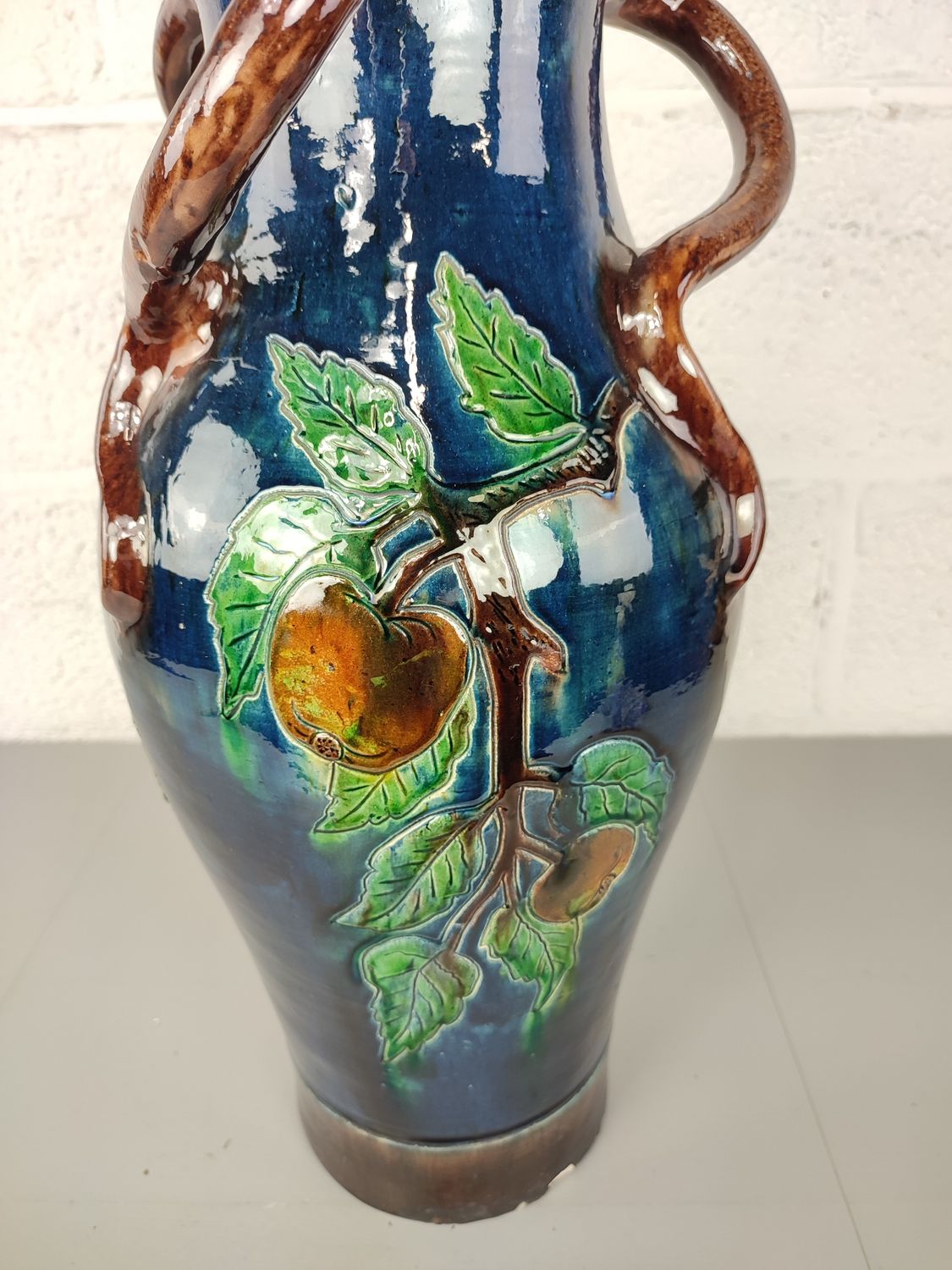 Vase in Flemish earthenware 51cm