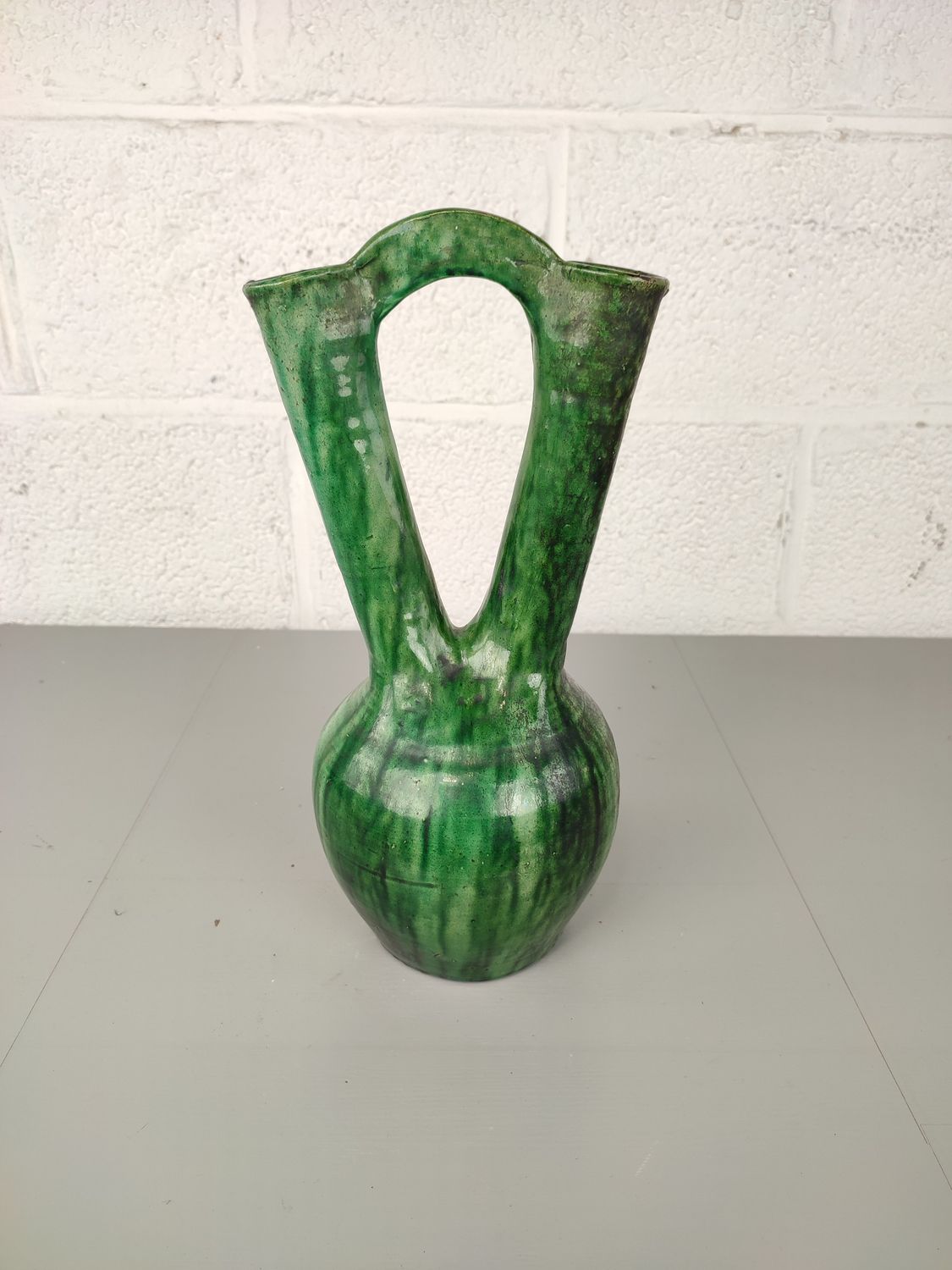 Vase in Flemish earthenware 40cm