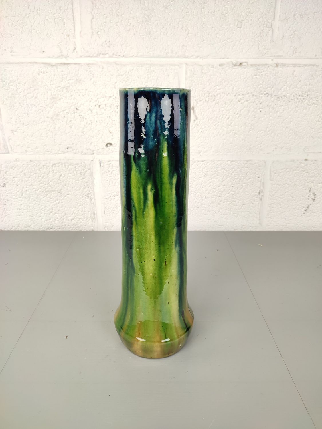 Vase in Flemish earthenware 41cm