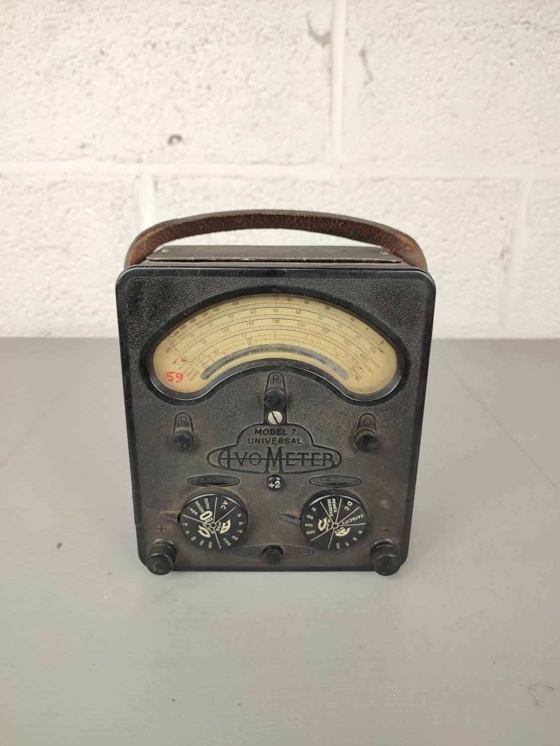 Bakelite Avometer model 7
