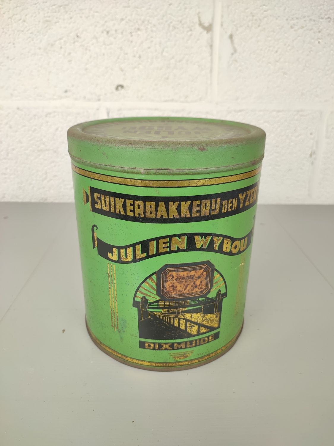 Tin box confectionery Den Ijzer