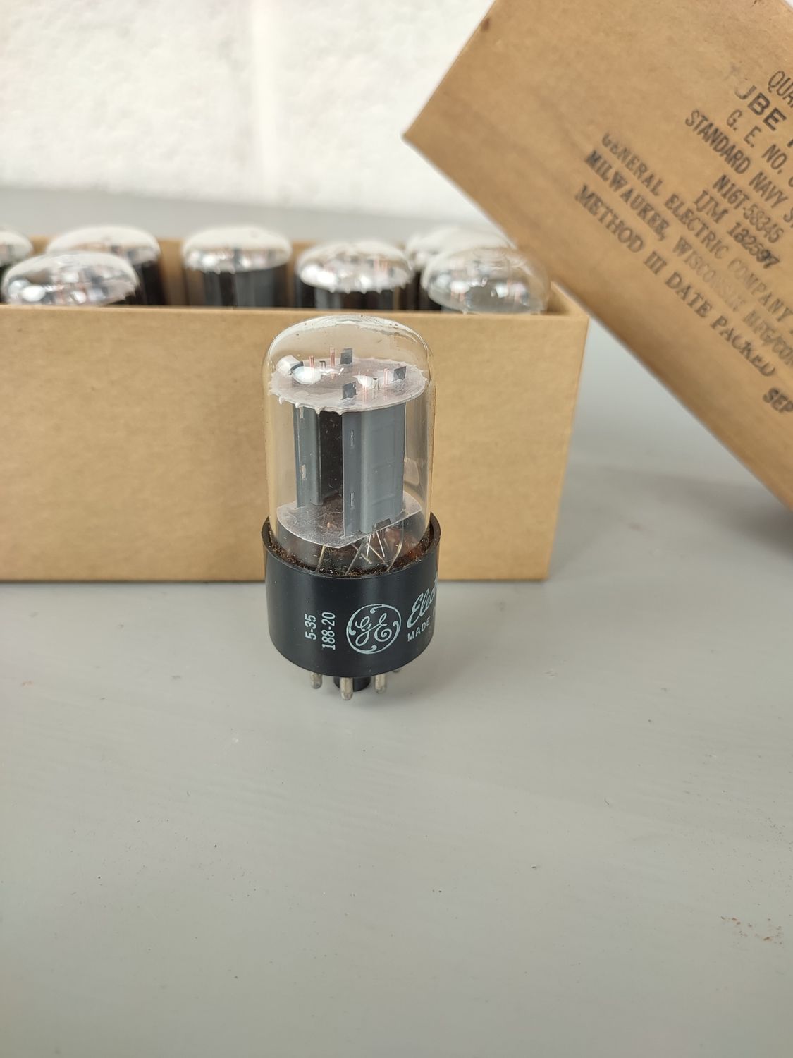 Box of US Navy radio lamps