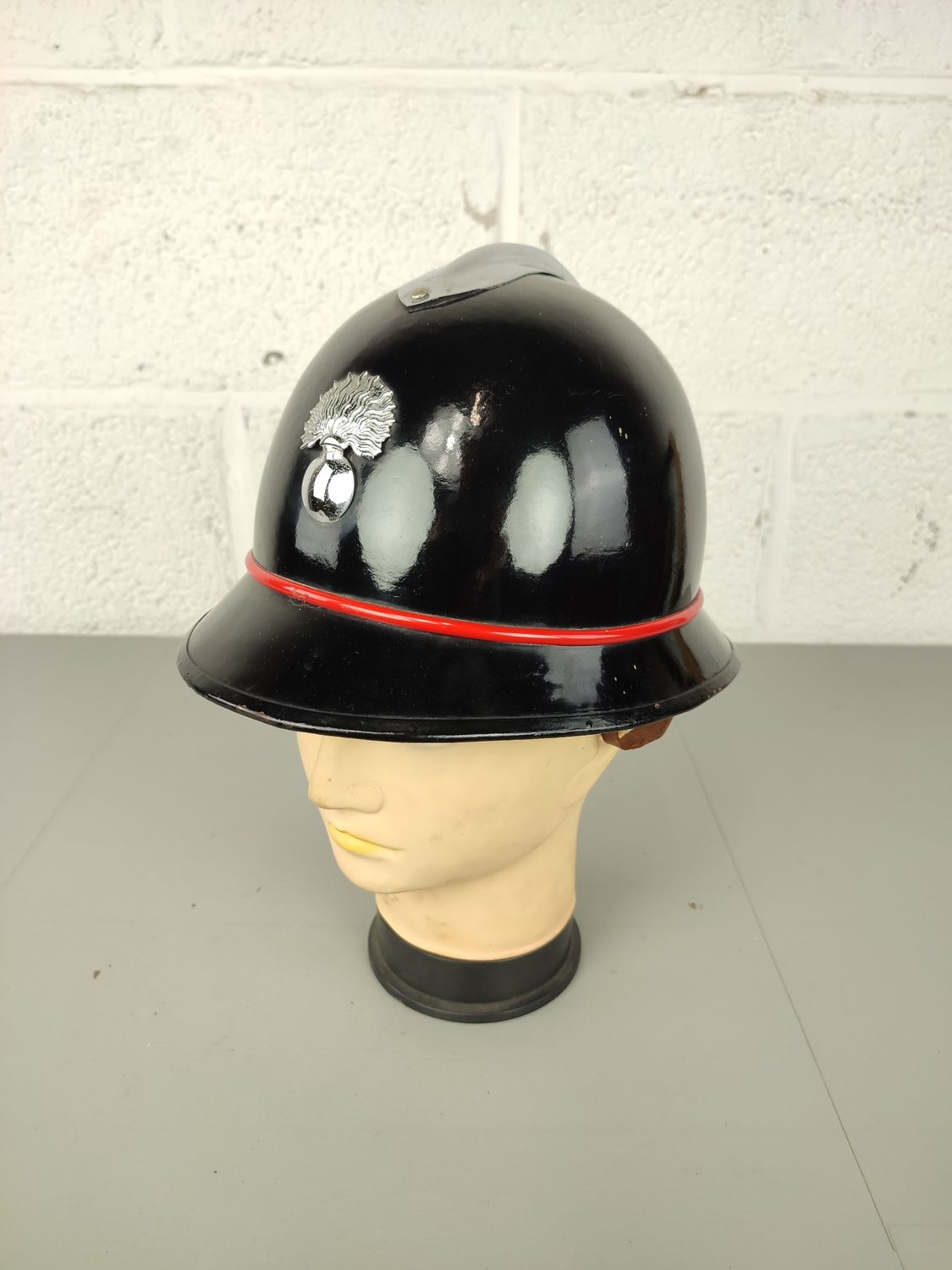 Belgian gendarmerie helmet
