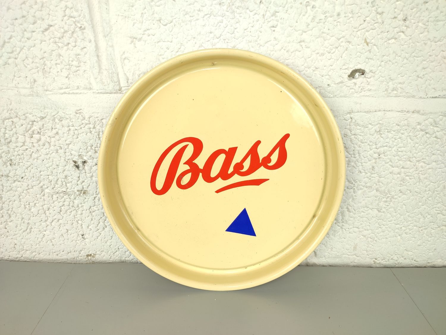 Enamel tray Bass
