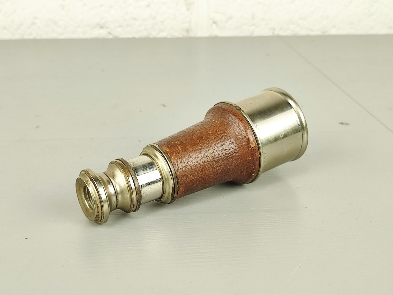Small antique monoscope