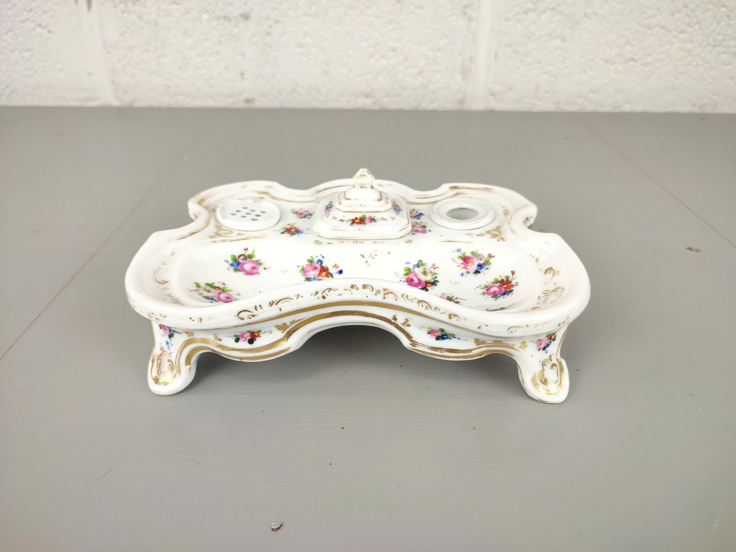 Antique vieux Paris inkstand