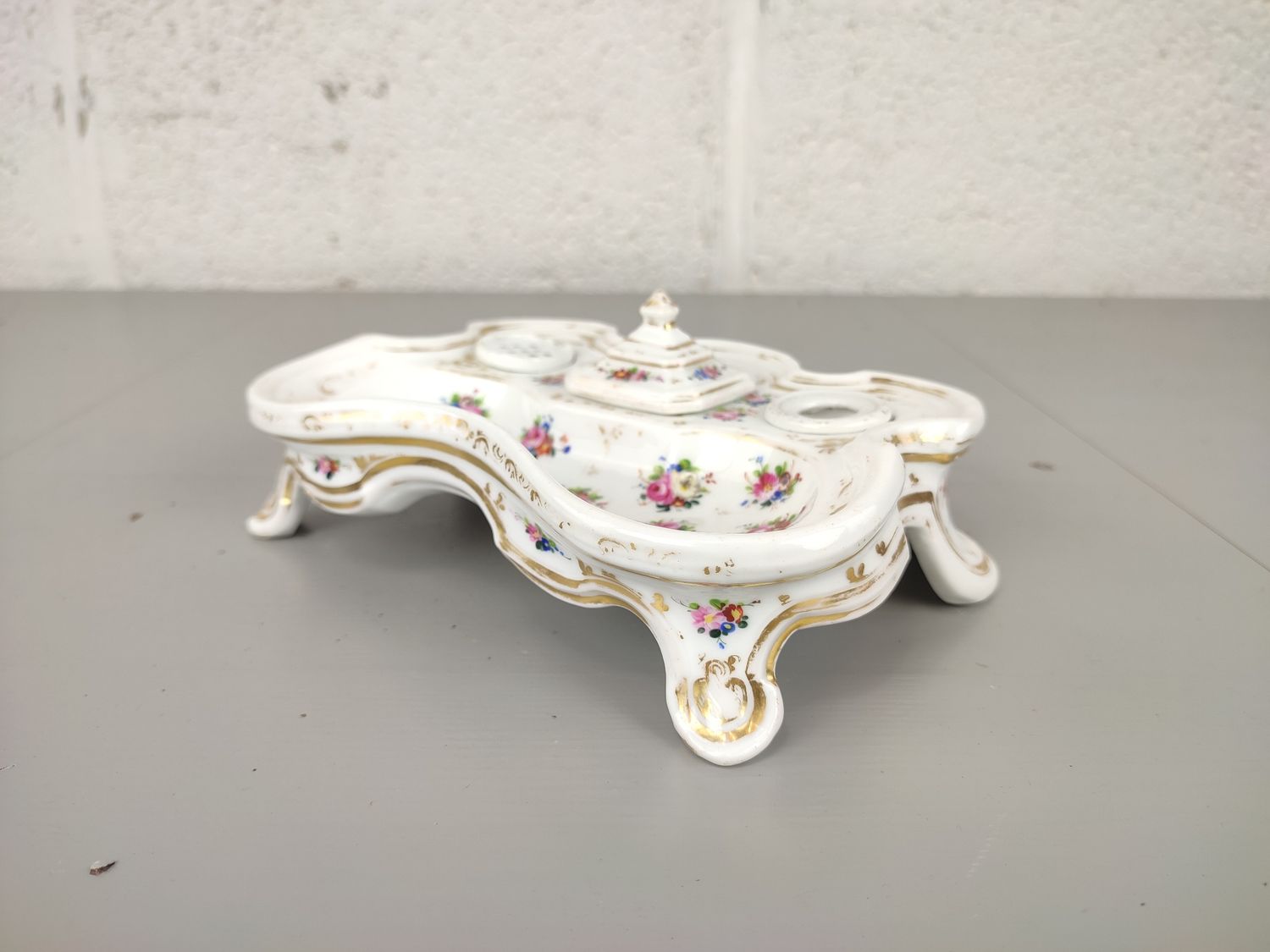 Antique vieux Paris inkstand