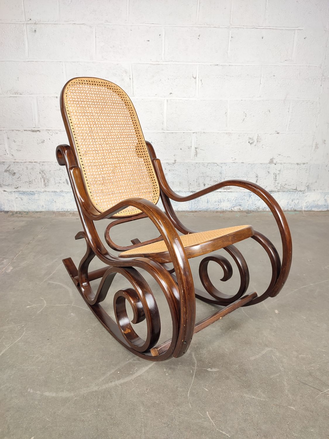 Vintage rocking chair