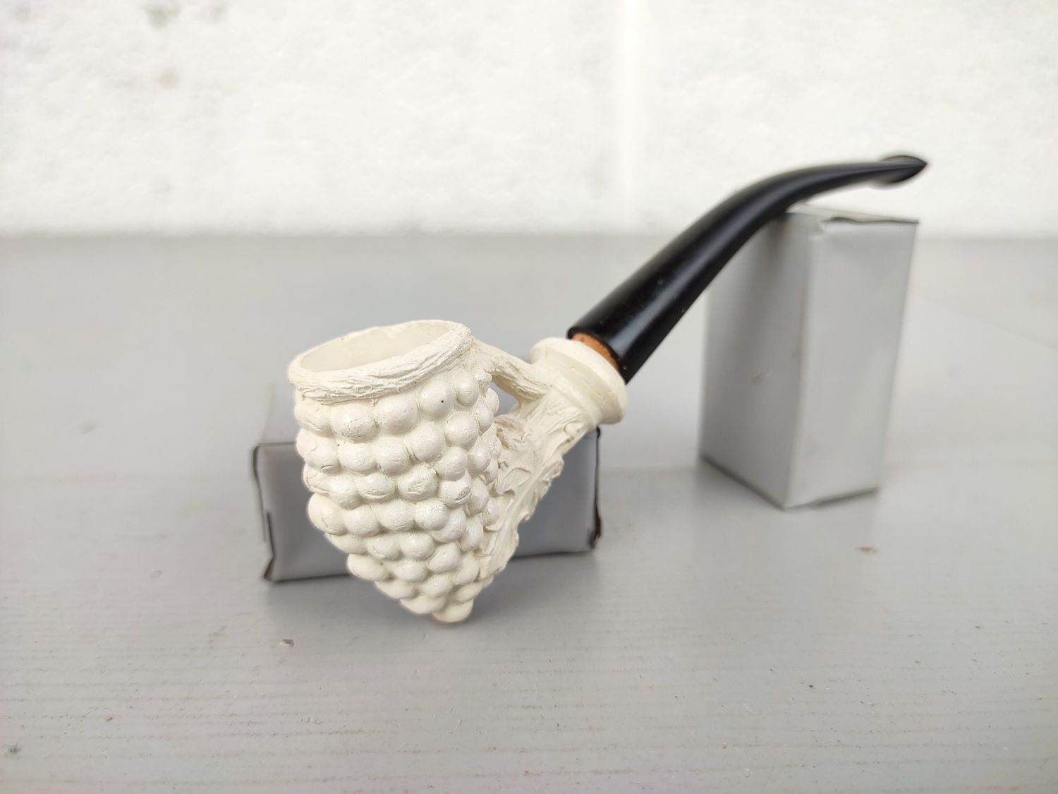Old clay pipe P Goedewaagen