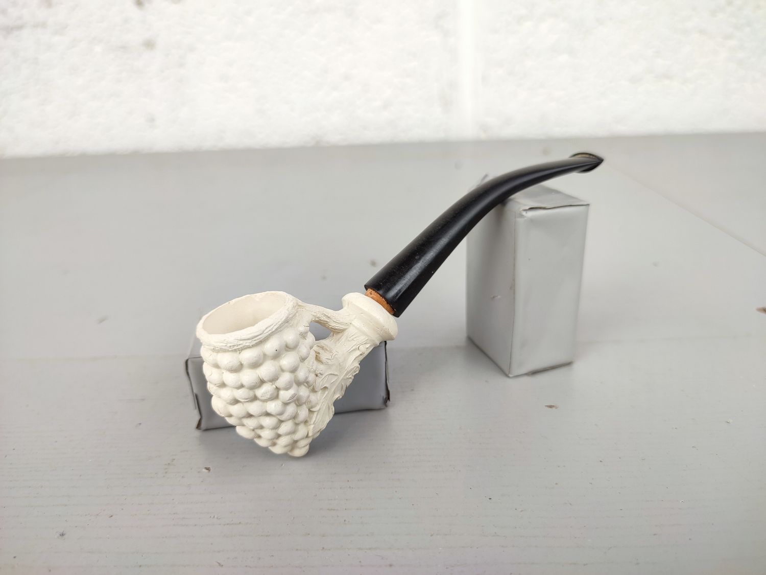 Old clay pipe P Goedewaagen