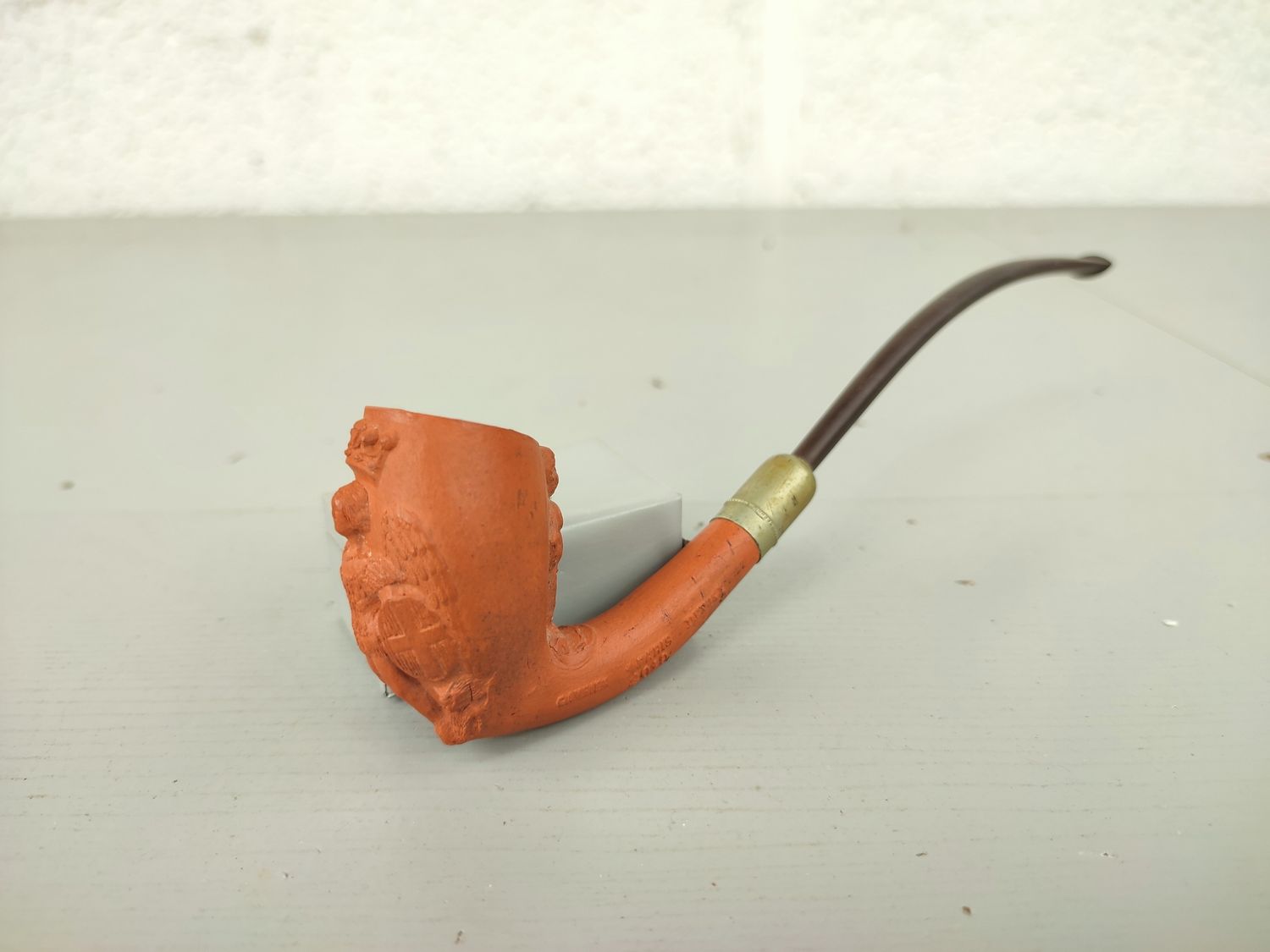 Old clay pipe souvenir Brussels