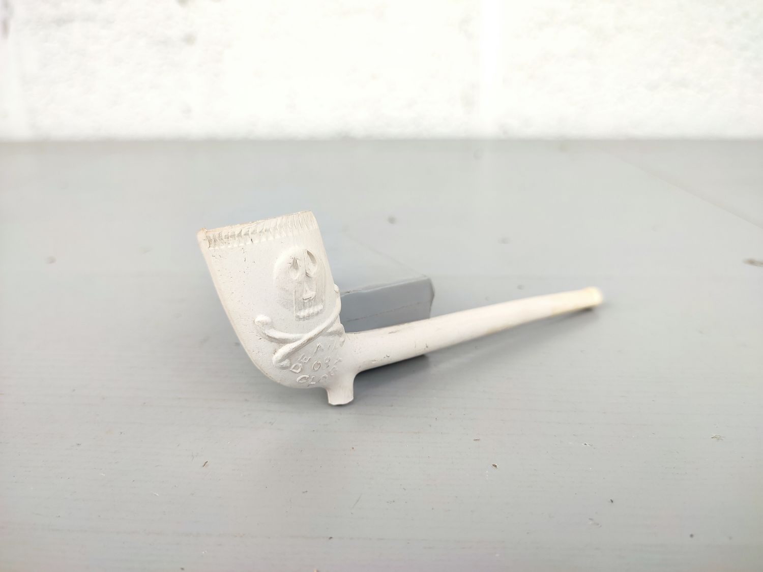 Old clay pipe 17th Lancers