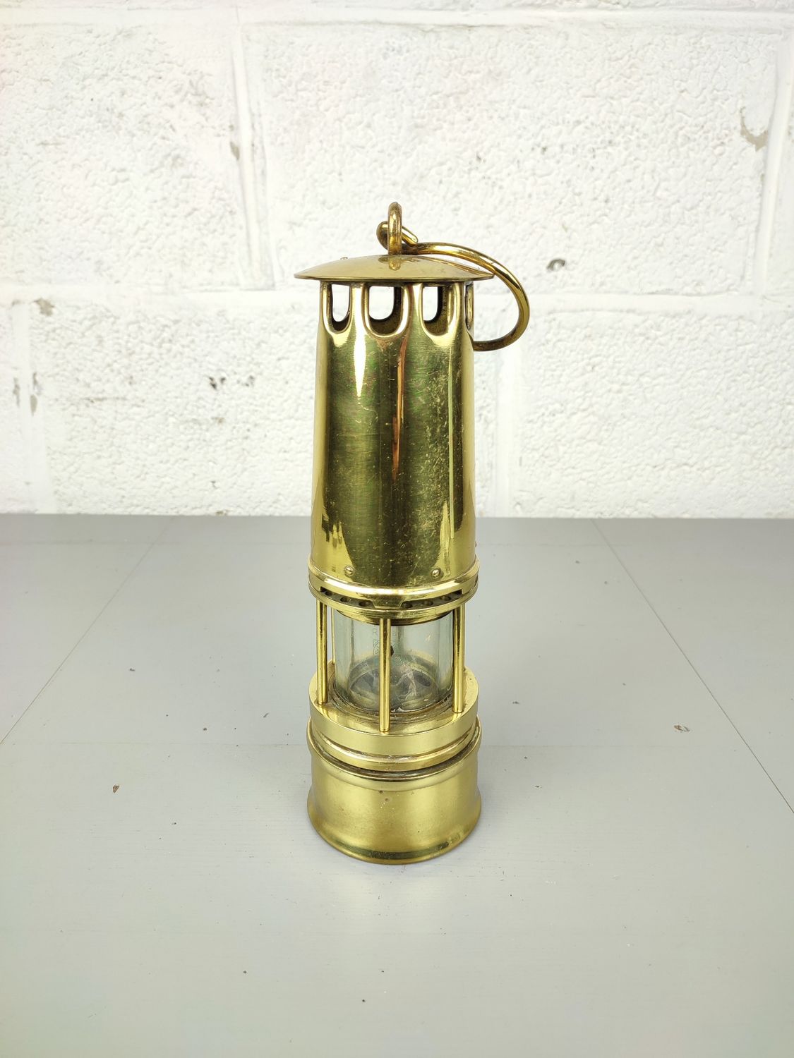 Antique miner&#39;s lamp