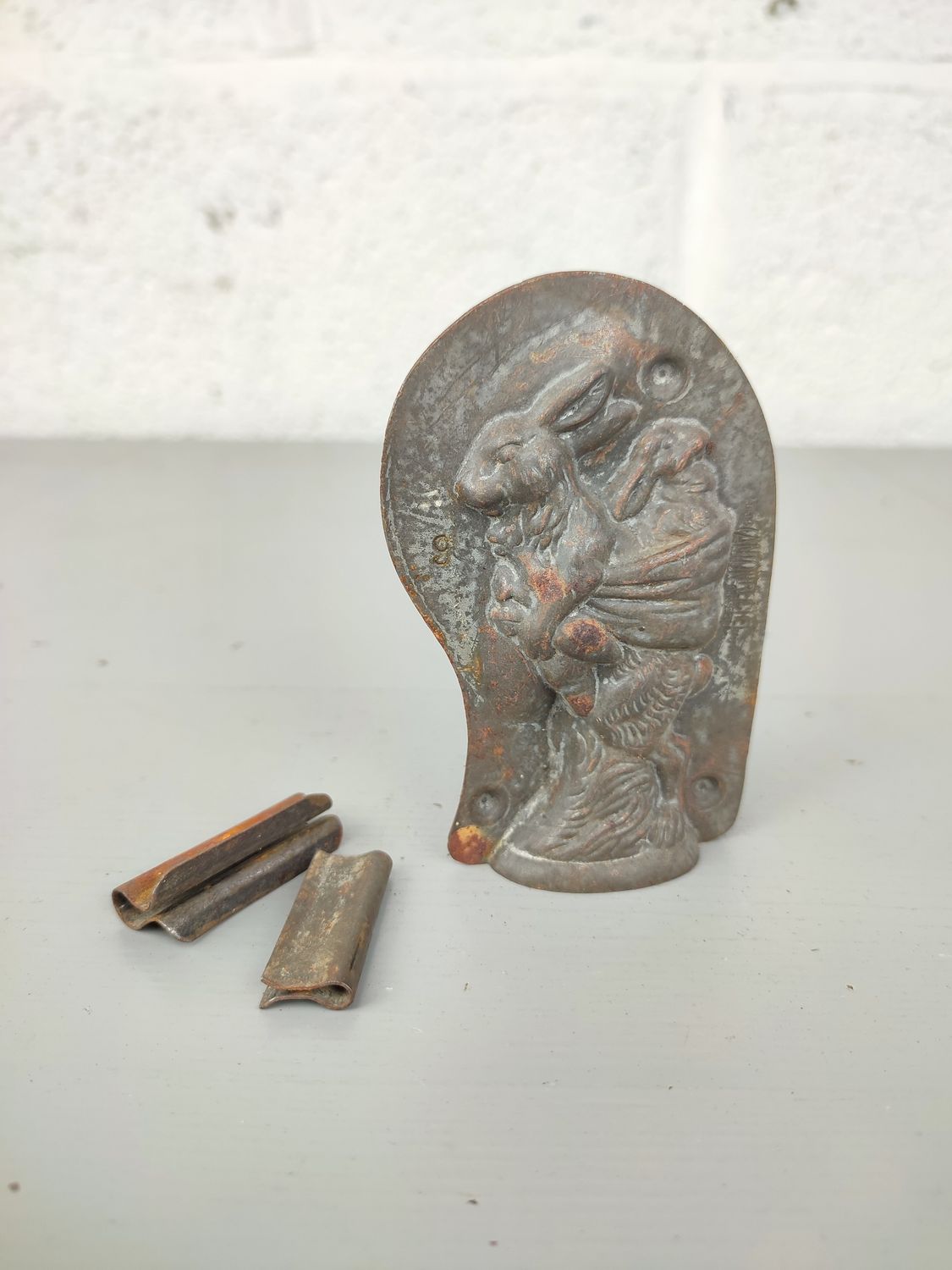 Anton Reiche chocolate mold easter bunny