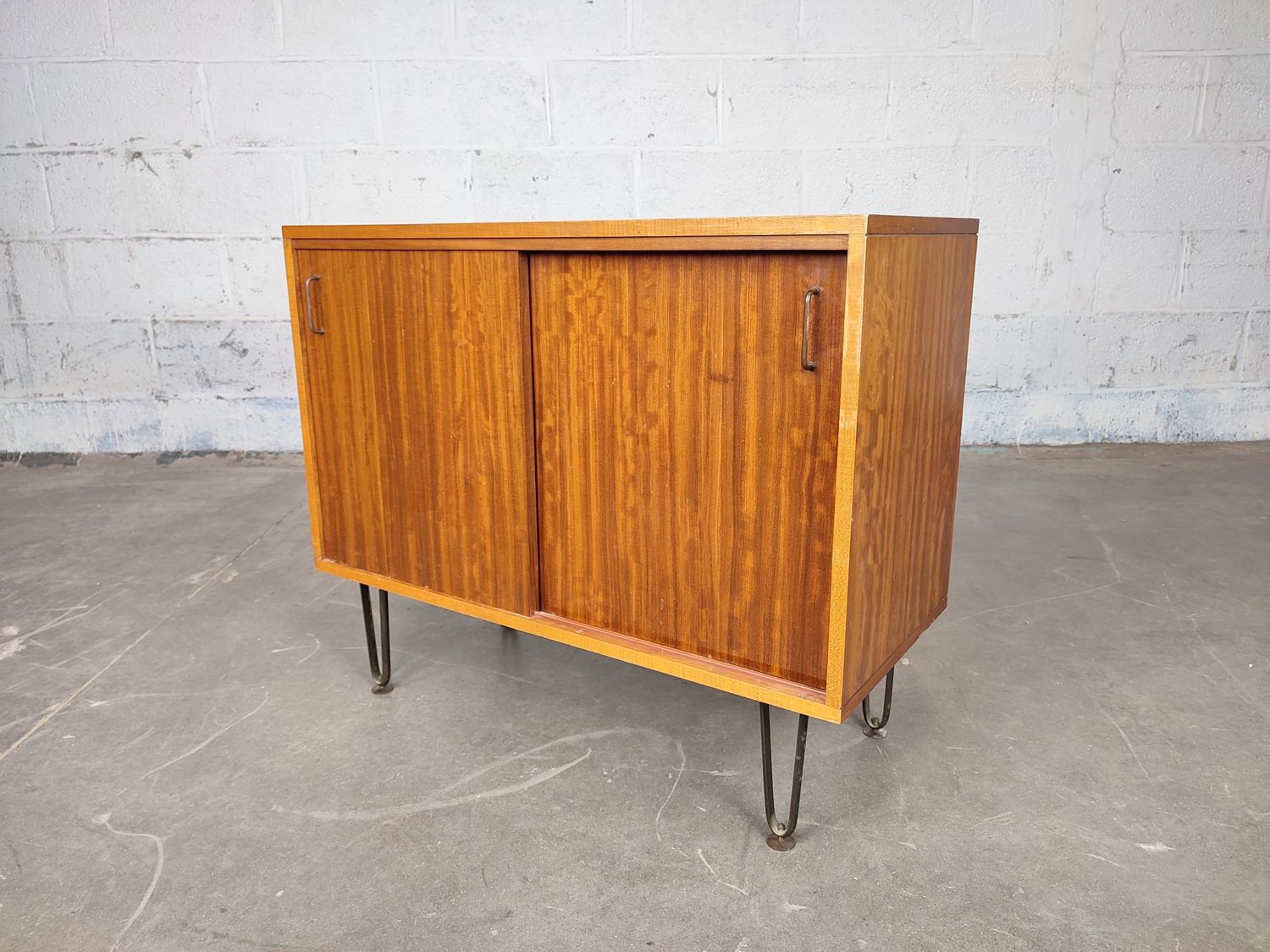 Vintage cabinet