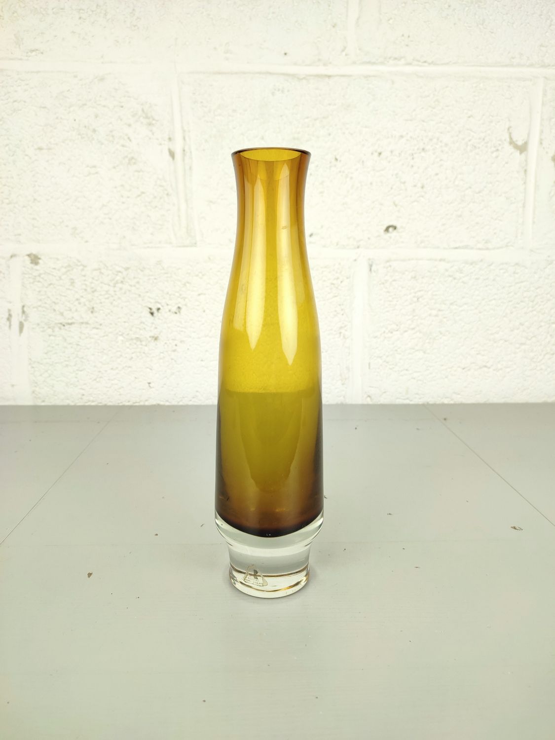 Vintage Finnish Riihimaki glass vase