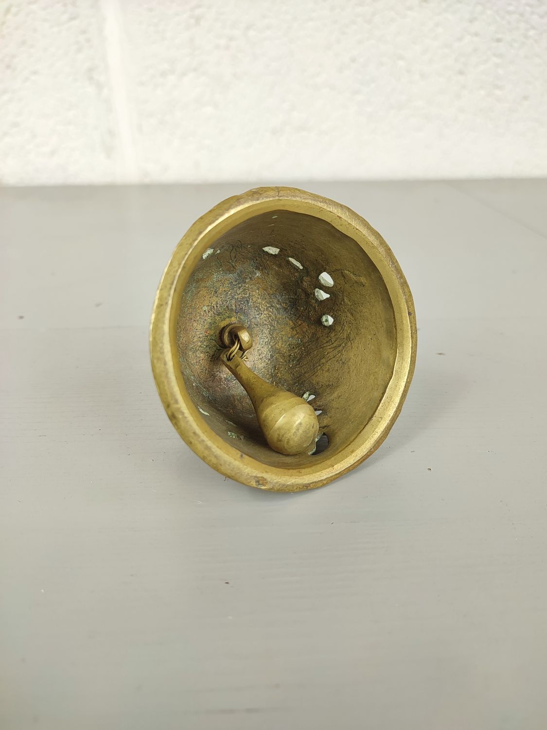 Bronz table bell