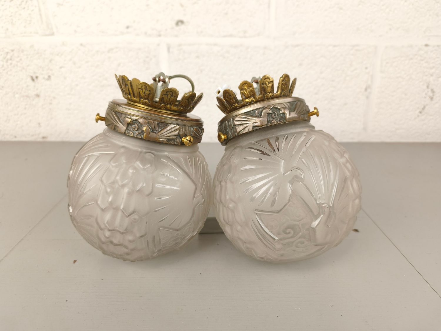 Pair of art deco Muller Frères glass lamps