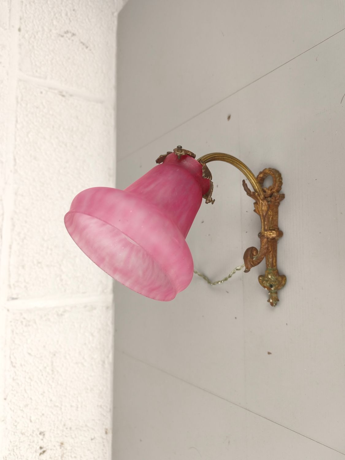 Antique bronze wall light