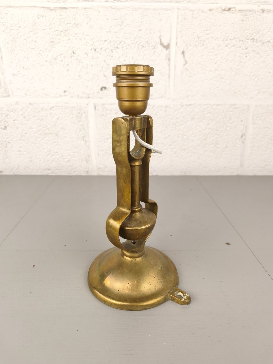 Old ship&#39;s lamp base