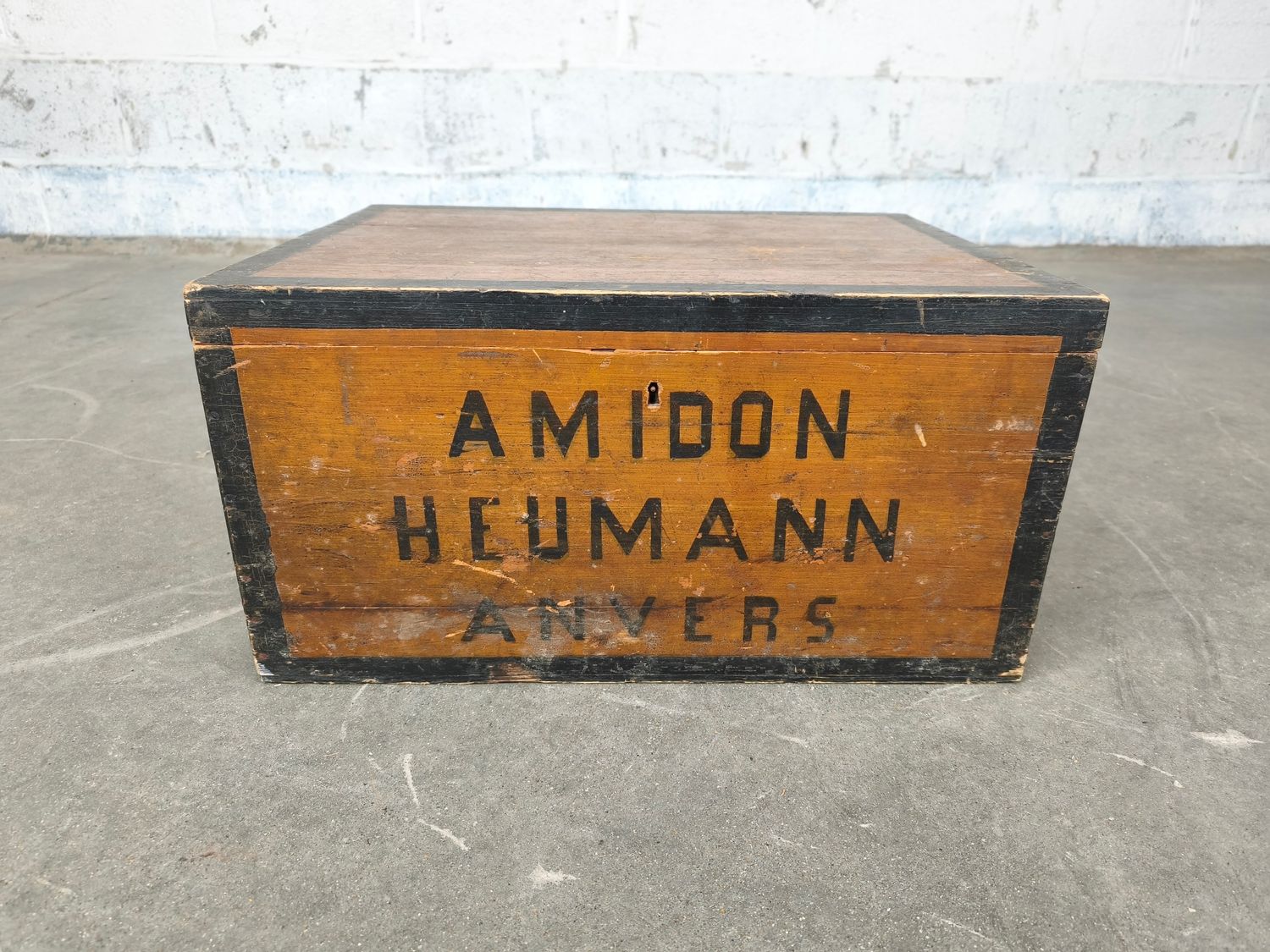Wooden starch box Heumann Anvers