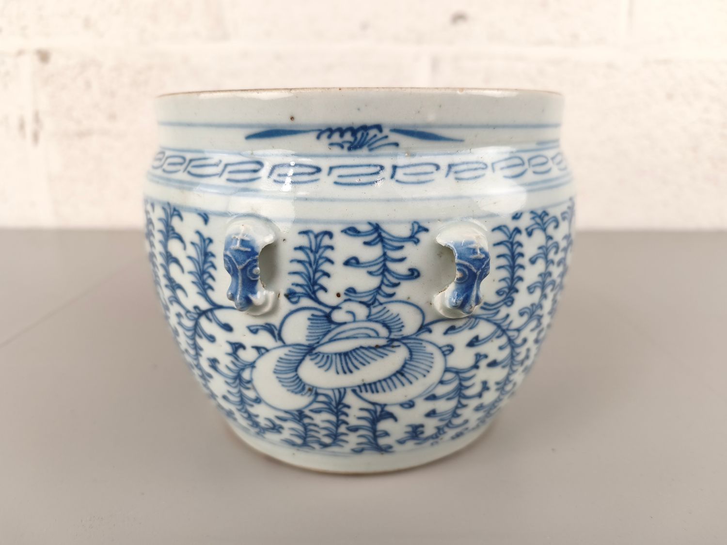 19th century Chinese bowl / jar