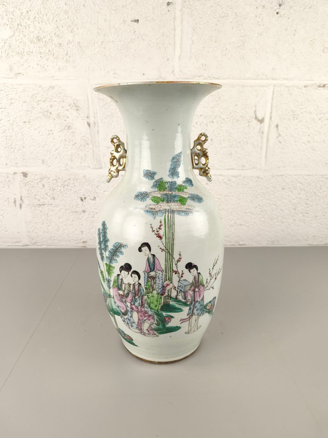Antique Chinese vase