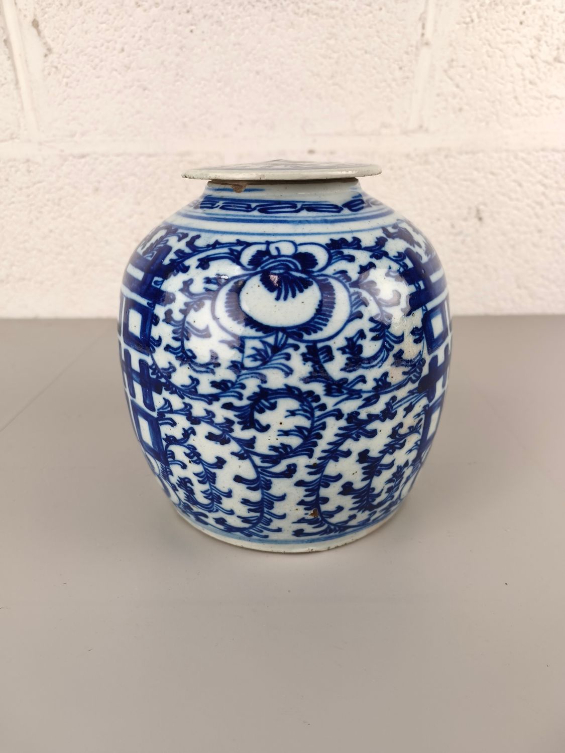 Antique Chinese ginger jar