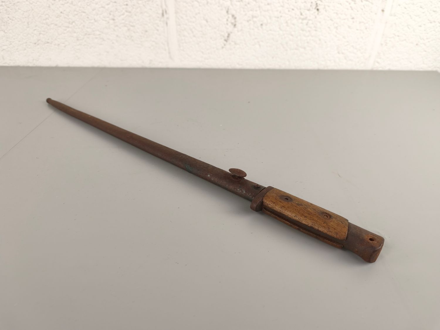 Adapted Belgian M1916 bayonet