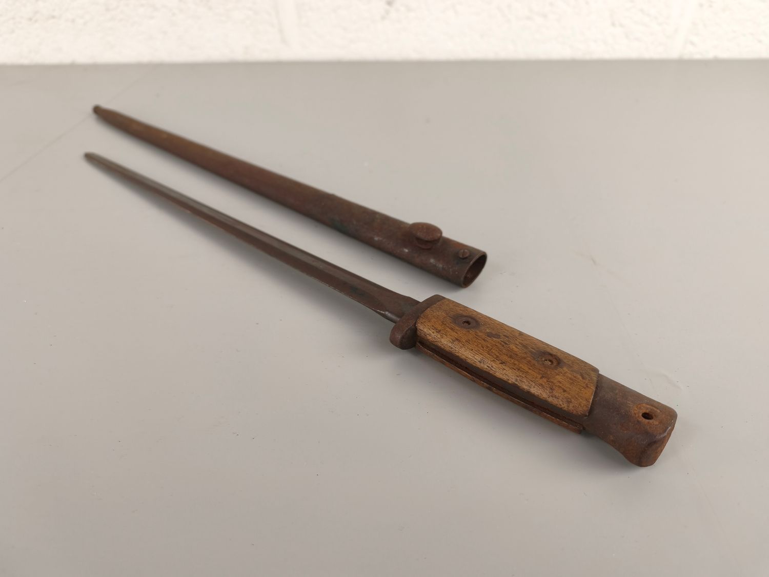 Adapted Belgian M1916 bayonet