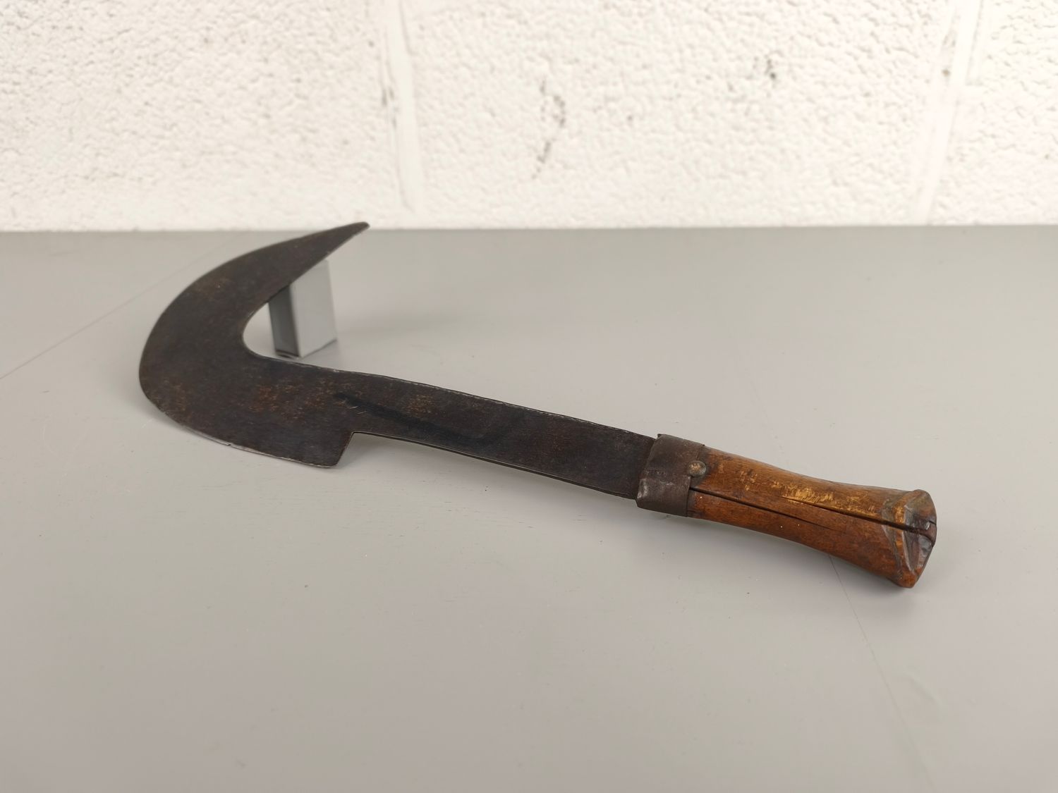 Congolese sickle sword