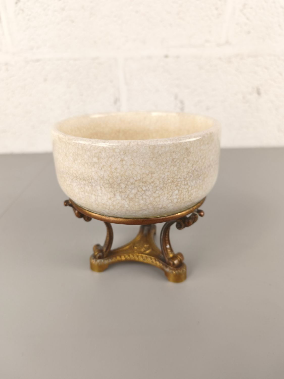 Antique bowl on bronze, Boch La Louvière
