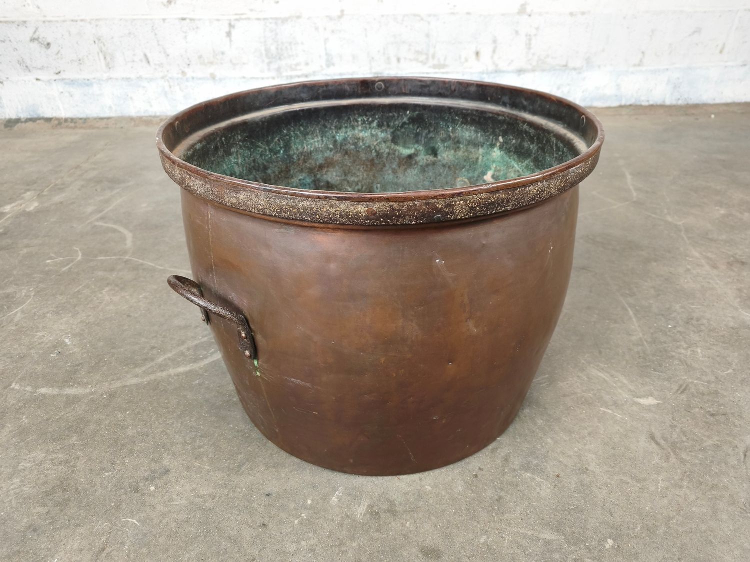 Large copper pot