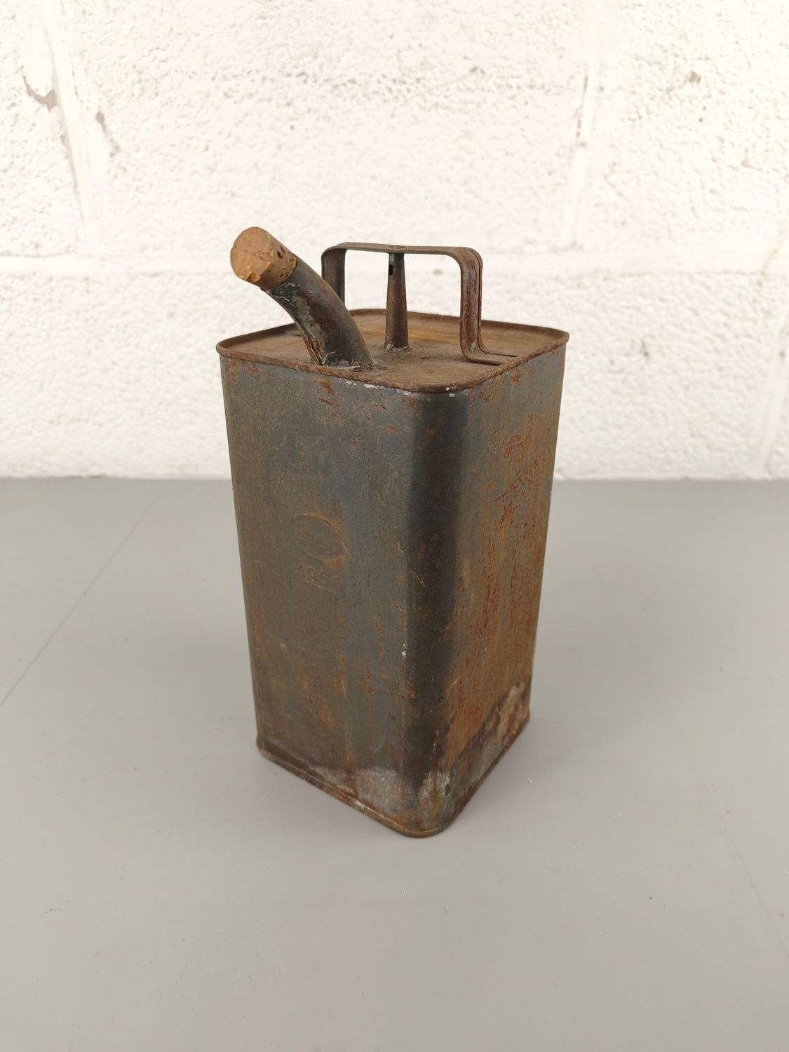 Old ESSO kerosine tin