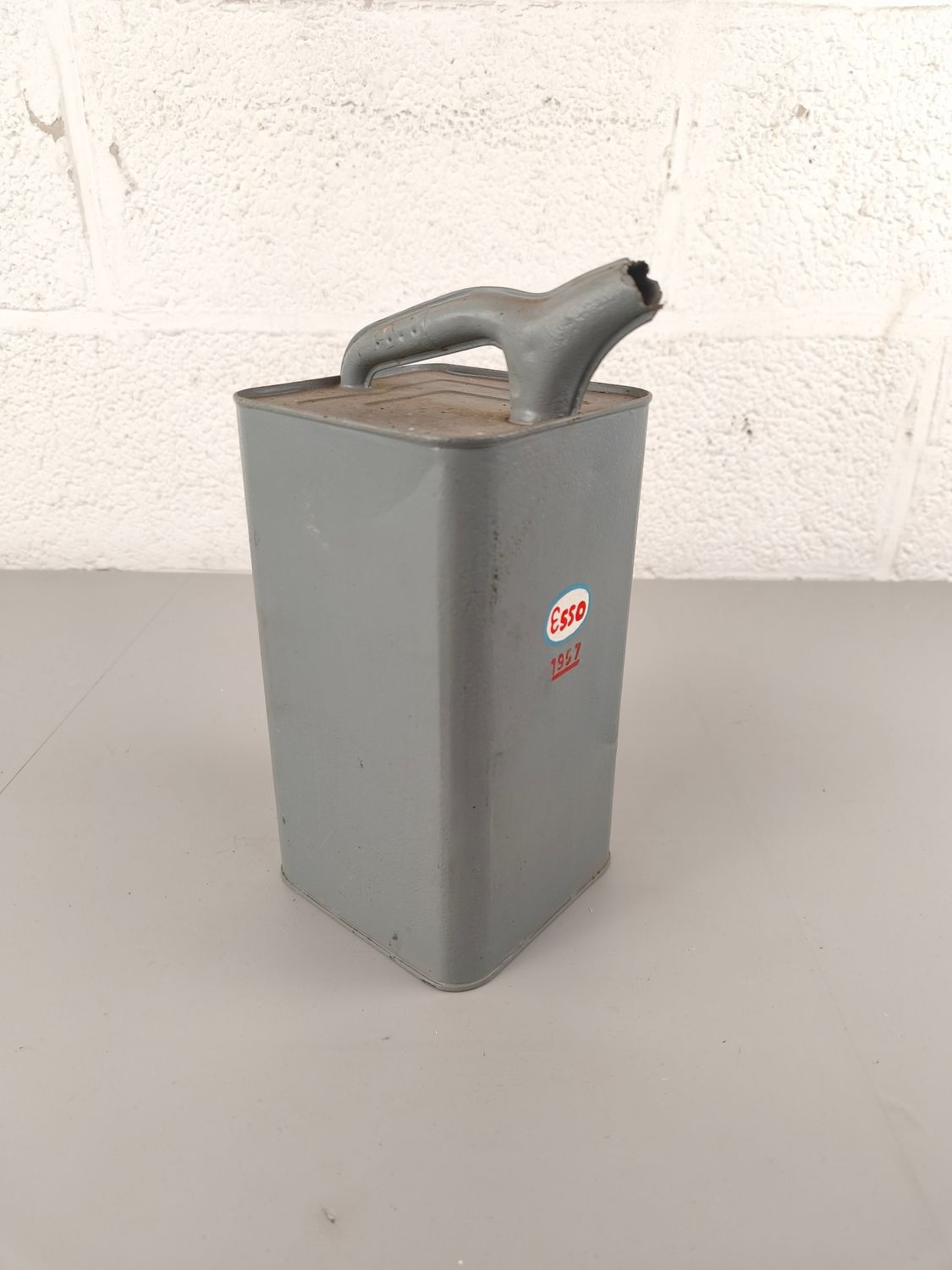 Old ESSO kerosine tin