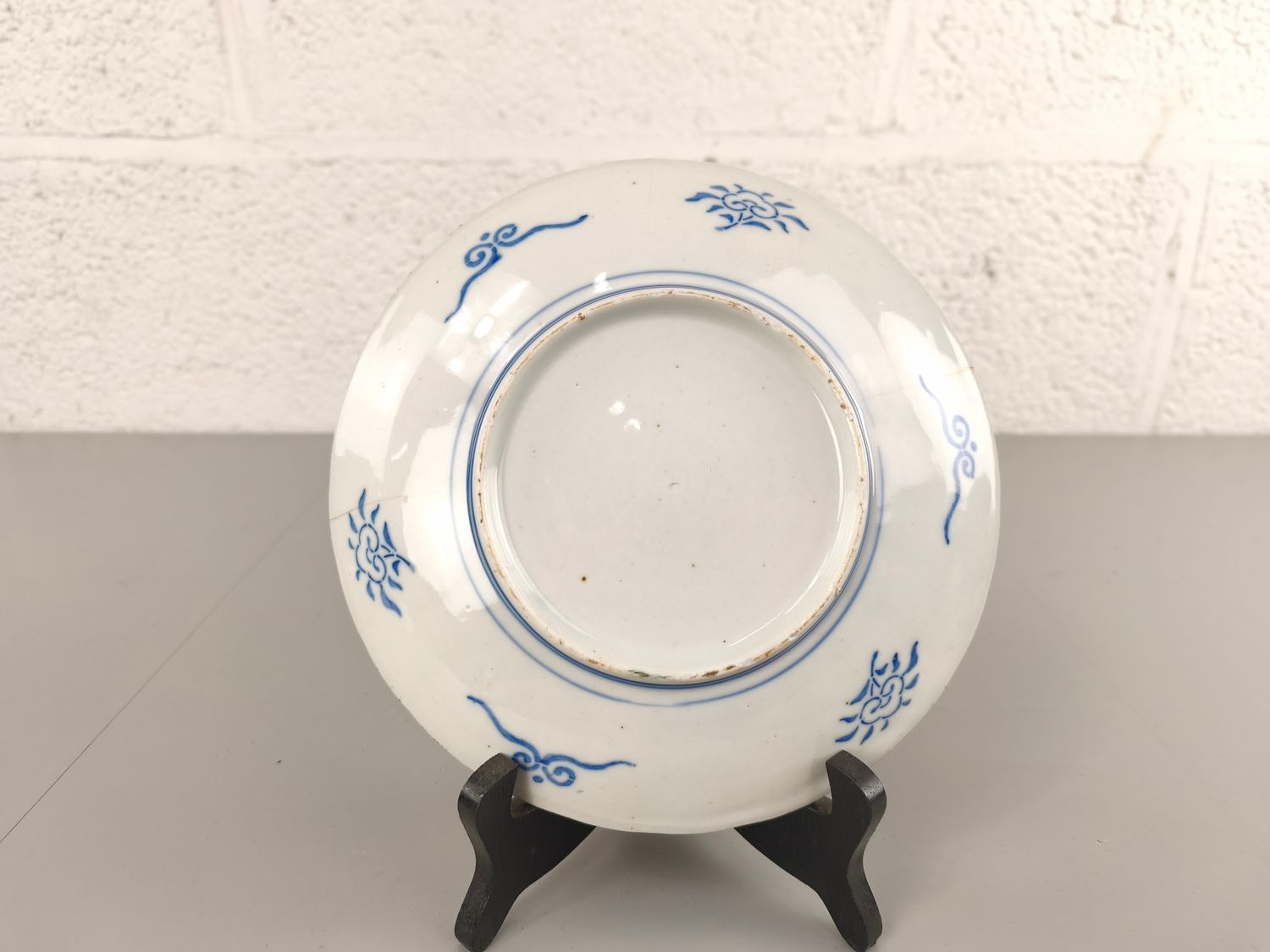 Antique Japanese Imari plate