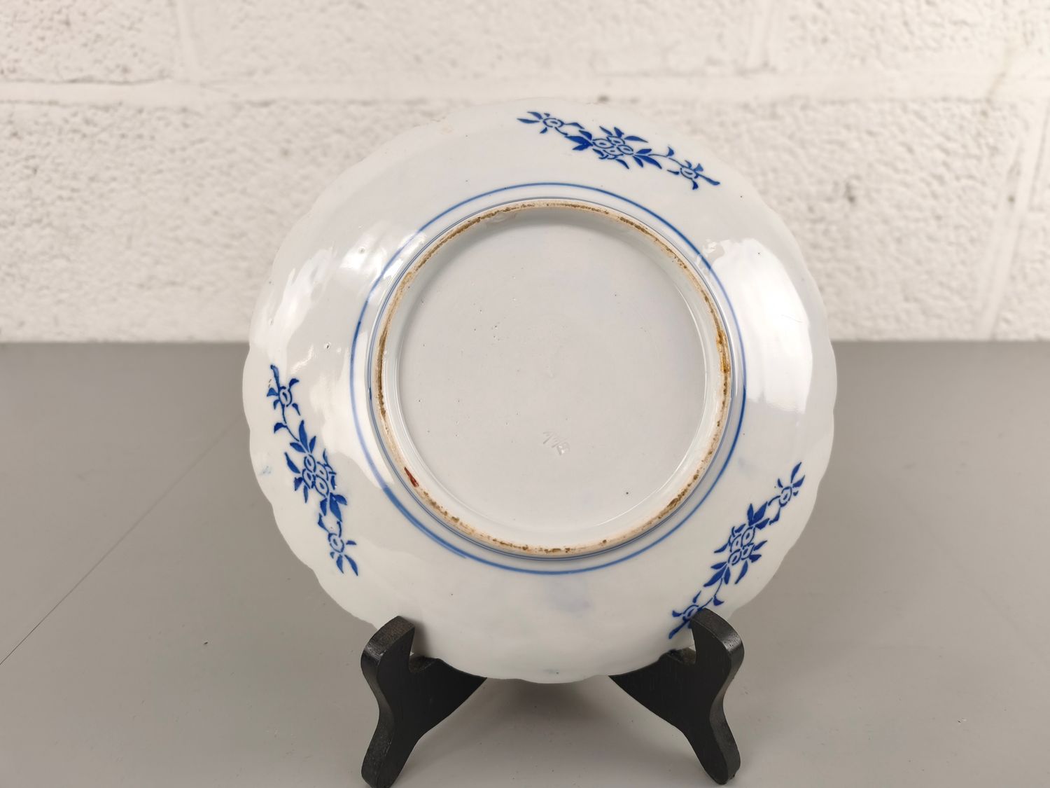 Antique Japanese Imari plate