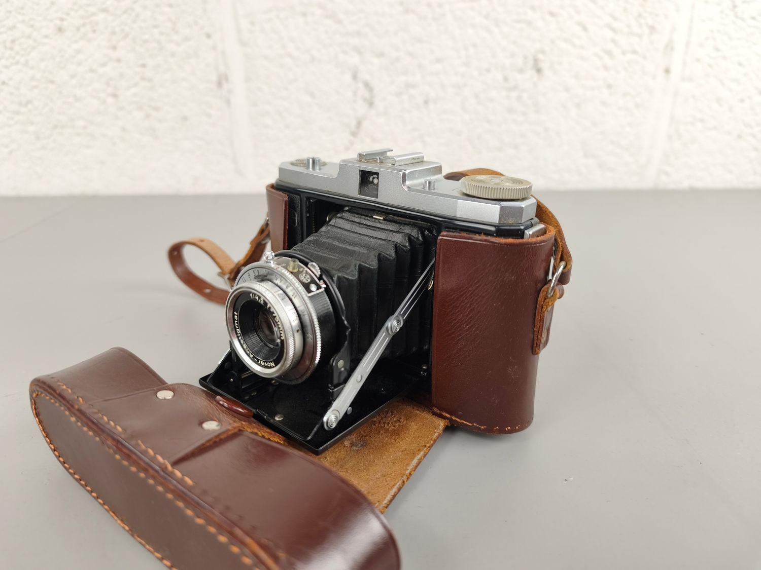 Zeiss Ikon Nettar camera