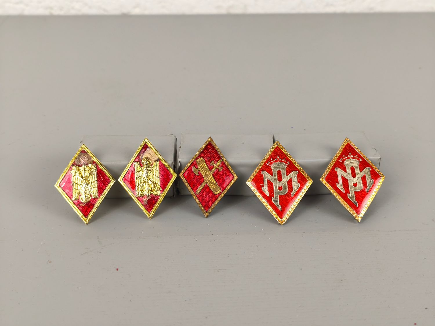 Spanish police insignia