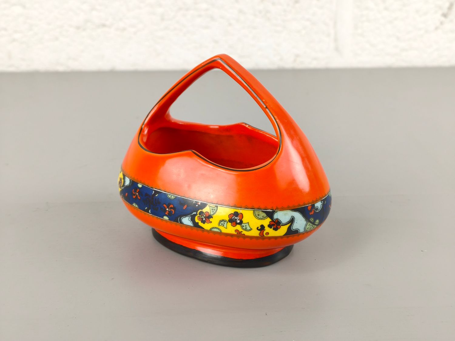 Porcelain Czecho-Slovakian art deco basket