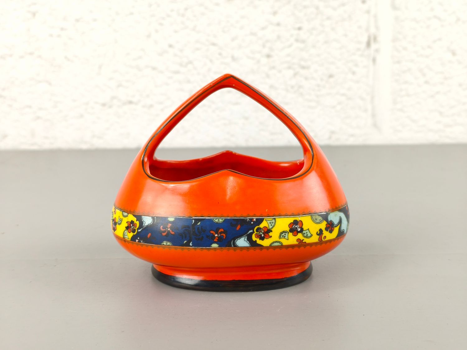 Porcelain Czecho-Slovakian art deco basket