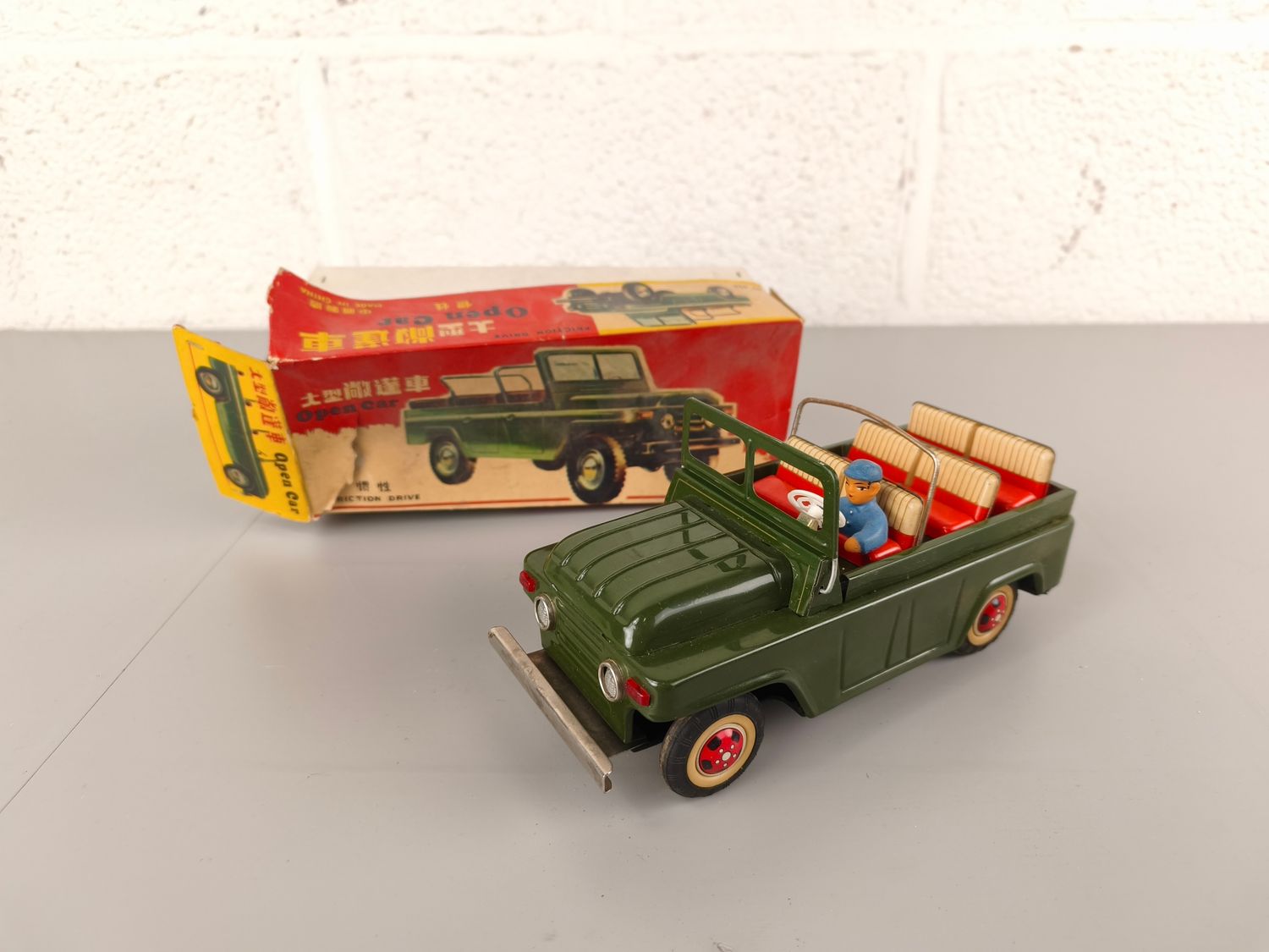 Tin toy car / military jeep MF-959